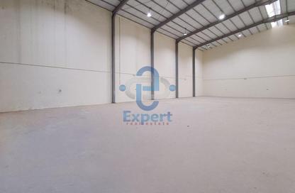 Warehouse - Studio - 1 for rent in East Industrial Street - Birkat Al Awamer - Al Wakra