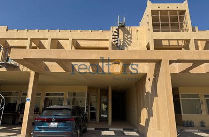 مجمع سكني - 4 غرف نوم - 5 حمامات للايجار في فلل واست باي لاغون - وست باي لاجون - بحيرة وست لاجون - الدوحة