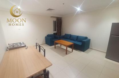 Apartment - 1 Bedroom - 1 Bathroom for rent in Umm Ghuwailina 4 - Umm Ghuwailina - Doha