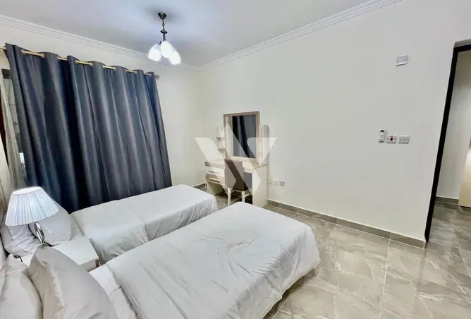 57782642 - Property Image 3