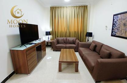Apartment - 1 Bedroom - 1 Bathroom for rent in Umm Ghuwailina 4 - Umm Ghuwailina - Doha