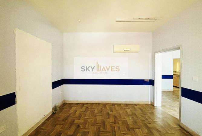 54690659 - صورة العقار 2