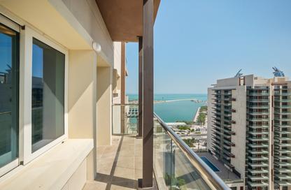 Apartment - 1 Bedroom - 2 Bathrooms for rent in Marina Residences 195 - Marina District - Lusail