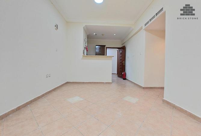 54494099 - صورة العقار 3