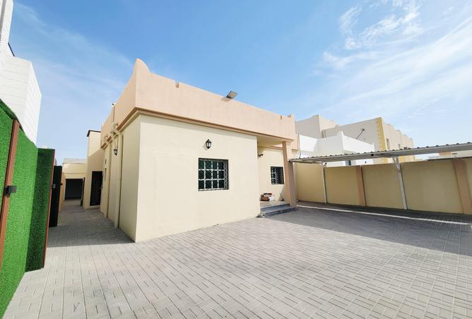 54443818 - Property Main Image