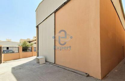 Warehouse - Studio for rent in Industrial Area 2 - Industrial Area - Industrial Area - Doha