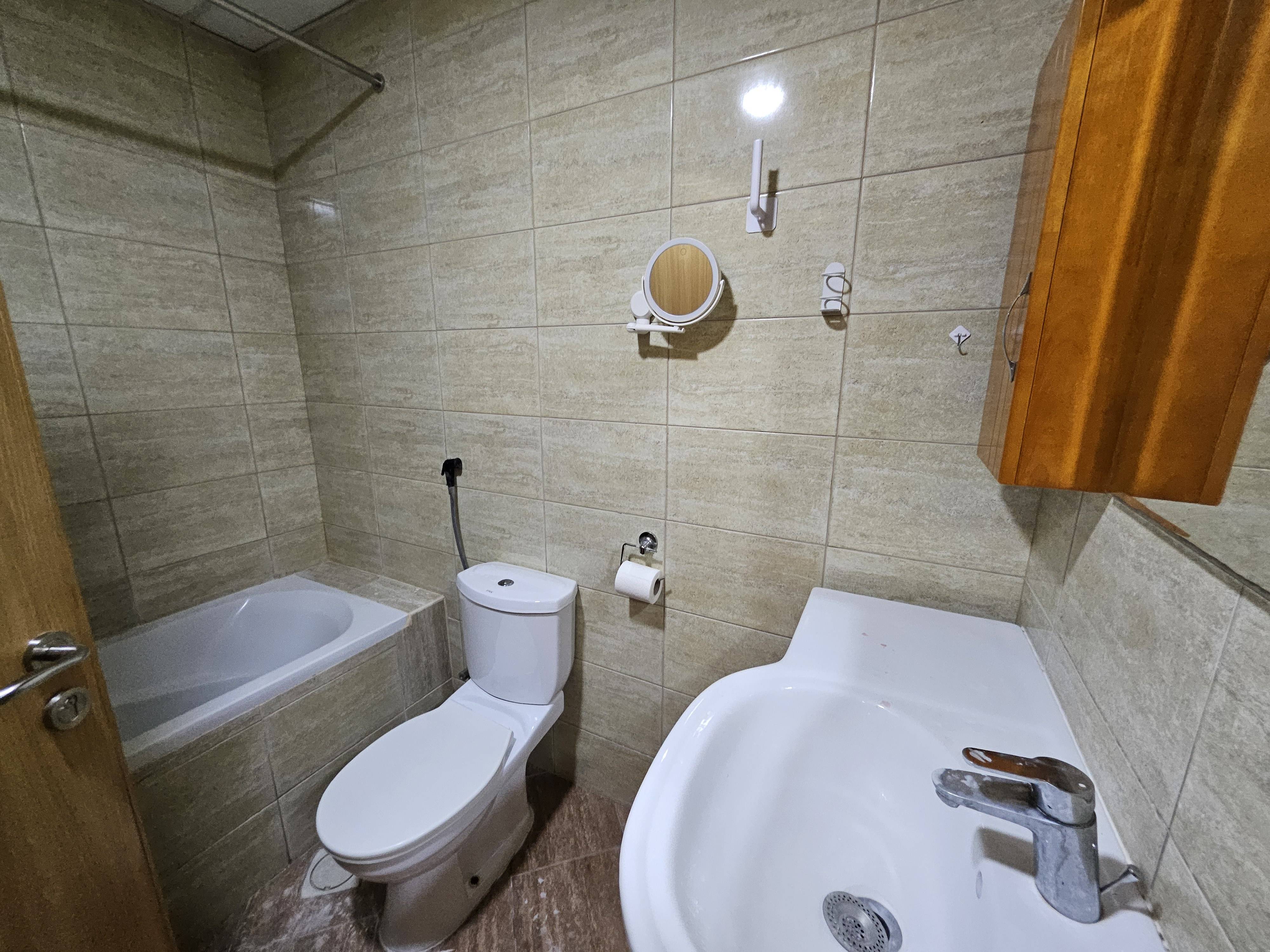LUXURY 3 MASTER BEDROOM WITH BALCONY AND GOOD VIEW thumbnail 20