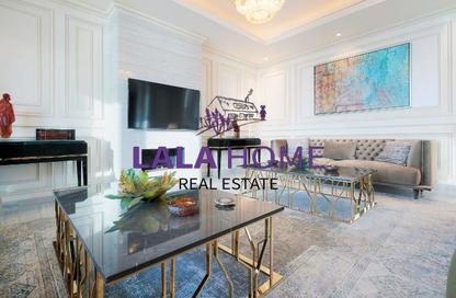 Villa - 5 Bedrooms - 6 Bathrooms for rent in Abraj Bay - Abraj Quartiers - The Pearl Island - Doha