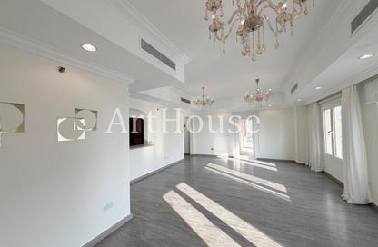 Apartment - 3 - 4 for rent in West Porto Drive - Porto Arabia - The Pearl Island - Doha Apartment - 3 - 4 for rent in West Porto Drive - Porto Arabia - The Pearl Island - Doha