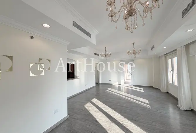 62520782 - Property Image 2