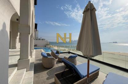 Villa - 7+ Bedrooms - 7+ Bathrooms for rent in Viva West - Viva Bahriyah - The Pearl Island - Doha