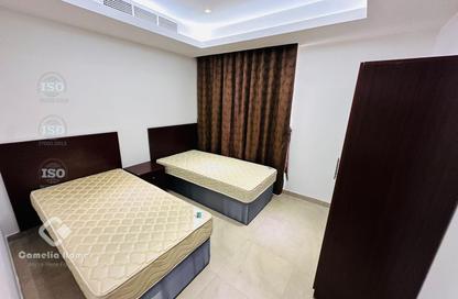 Apartment - 1 - 2 for rent in Umm Ghuwalina - Umm Ghuwailina - Doha