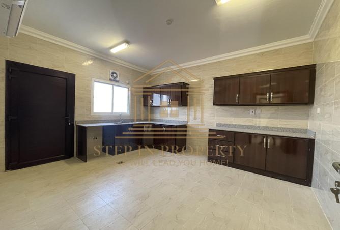 1005613 - Property Image 2