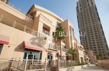 Duplex - 2 Bedrooms - 4 Bathrooms for rent in Abraj Bay - Abraj Quartiers - The Pearl Island - Doha
