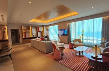 Hotel Apartments - 2 Bedrooms - 3 Bathrooms for rent in West Bay Tower - West Bay - West Bay - Doha