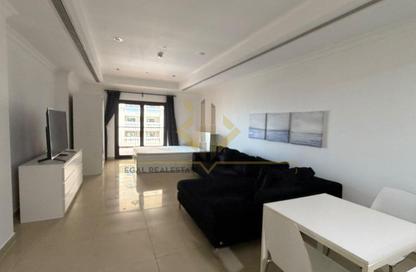 Apartment - Studio - 1 for rent in East Porto Drive - Porto Arabia - The Pearl Island - Doha