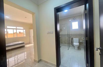 Apartment - Studio - 1 Bathroom for rent in Al Hanaa Street - Al Gharrafa - Doha