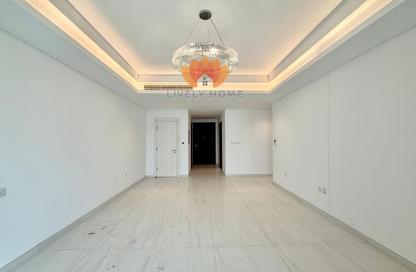 Apartment - 2 Bedrooms - 4 Bathrooms for sale in Crystal Residence - Gewan Island - The Pearl Island - Doha
