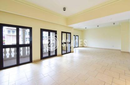 Townhouse - 3 Bedrooms - 4 Bathrooms for sale in Murano - Qanat Quartier - The Pearl Island - Doha