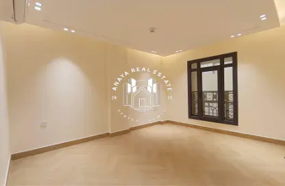 Apartment - 2 Bedrooms - 2 Bathrooms for rent in Al Nasr Street - Al Nasr - Doha