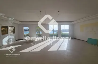Villa - 4 Bedrooms - 5 Bathrooms for rent in West Bay Lagoon - West Bay Lagoon - Doha