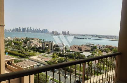Apartment - 1 Bedroom - 2 Bathrooms for rent in East Porto Drive - Porto Arabia - The Pearl Island - Doha