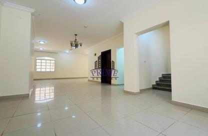 Villa - 4 Bedrooms - 4 Bathrooms for rent in Umm Salal Ali - Umm Salal Ali - Doha