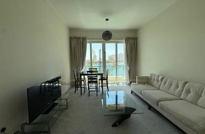 Apartment - 1 Bedroom - 2 Bathrooms for rent in Viva West - Viva Bahriyah - The Pearl Island - Doha Apartment - 1 Bedroom - 2 Bathrooms for rent in Viva West - Viva Bahriyah - The Pearl Island - Doha