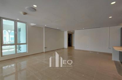 Apartment - 2 Bedrooms - 3 Bathrooms for rent in Viva Bahriyah - The Pearl Island - Doha