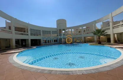 مجمع سكني - 4 غرف نوم - 5 حمامات للايجار في شارع الوعب - الوعب - الدوحة مجمع سكني - 4 غرف نوم - 5 حمامات للايجار في شارع الوعب - الوعب - الدوحة