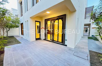 فيلا - 4 غرف نوم - 5 حمامات للايجار في حدائق جاردينو - فيلات جاردينو - جزيرة اللؤلؤة - الدوحة فيلا - 4 غرف نوم - 5 حمامات للايجار في حدائق جاردينو - فيلات جاردينو - جزيرة اللؤلؤة - الدوحة