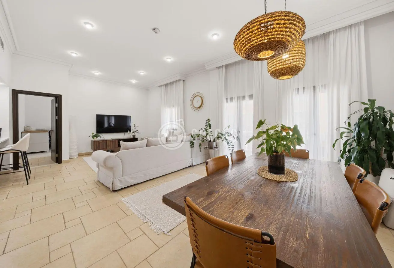 62407184 - Property Main Image