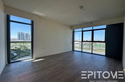 Apartment - 2 Bedrooms - 3 Bathrooms for sale in Seef Lusail Tower 1 - Seef Lusail - Lusail City - Lusail