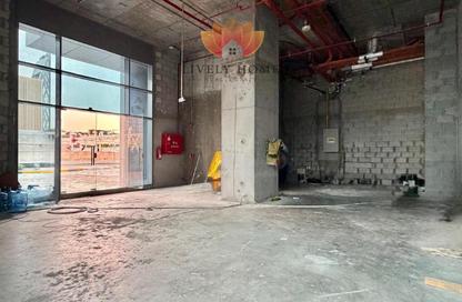 Shop - Studio - 1 for rent in Marina Tower 23 - Marina District - Lusail