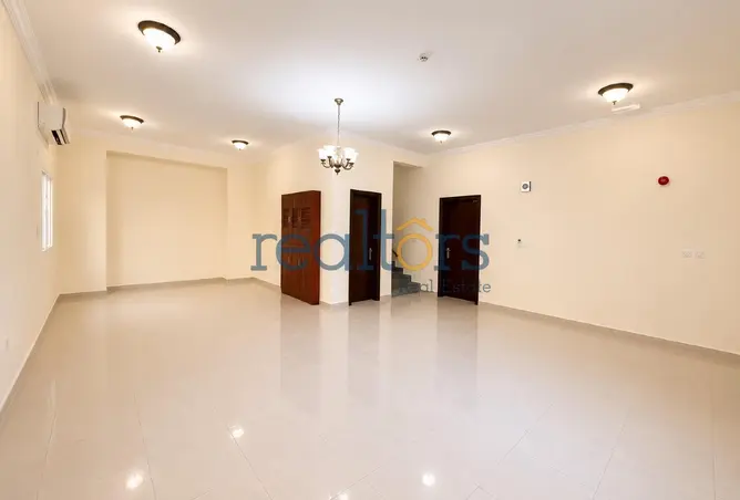 62746925 - Property Image 3