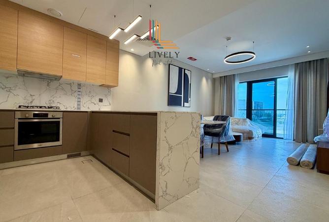 1030352 - Property Image 3