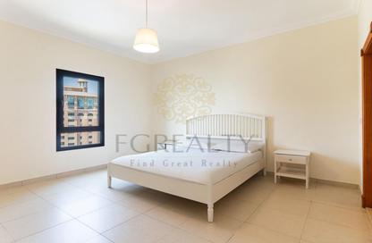 Apartment - 1 Bedroom - 2 Bathrooms for rent in West Porto Drive - Porto Arabia - The Pearl Island - Doha