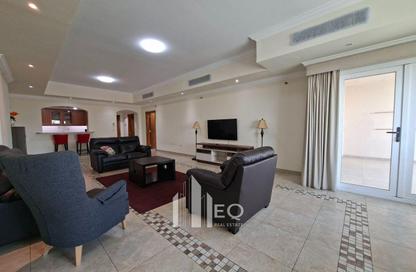 Apartment - 1 Bedroom - 2 Bathrooms for rent in East Porto Drive - Porto Arabia - The Pearl Island - Doha