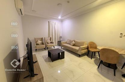 Apartment - 2 - 3 for rent in Madinat Khalifa South - Madinat Khalifa - Doha