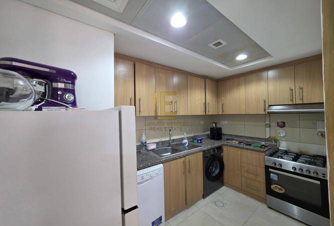 57201579 - Property Image 3