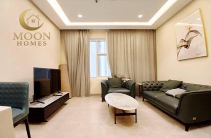 Apartment - 1 Bedroom - 2 Bathrooms for rent in Umm Ghuwailina 4 - Umm Ghuwailina - Doha
