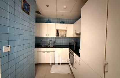 Apartment - 1 Bedroom - 2 Bathrooms for rent in East Porto Drive - Porto Arabia - The Pearl Island - Doha