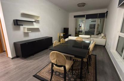 Apartment - 2 Bedrooms - 3 Bathrooms for rent in Viva West - Viva Bahriyah - The Pearl Island - Doha