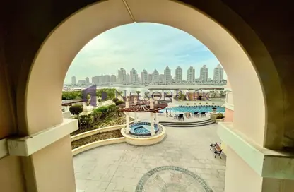 Apartment - 1 Bedroom - 2 Bathrooms for sale in Viva West - Viva Bahriyah - The Pearl Island - Doha