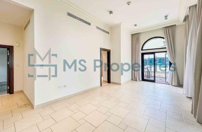 Townhouse - 3 Bedrooms - 4 Bathrooms for rent in Waterfront Townhouses - Qanat Quartier - The Pearl Island - Doha