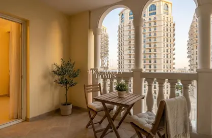 شقة - غرفة نوم - 2 حمامات للايجار في فيفا غرب - فيفا بحرية - جزيرة اللؤلؤة - الدوحة