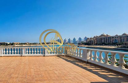 Townhouse - 2 Bedrooms - 4 Bathrooms for rent in Qanat Quartier - The Pearl Island - Doha Townhouse - 2 Bedrooms - 4 Bathrooms for rent in Qanat Quartier - The Pearl Island - Doha