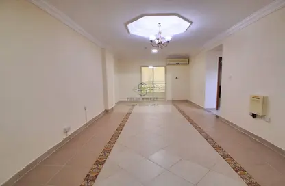 Apartment - 2 Bedrooms - 2 Bathrooms for rent in Najma 28 - Ibn Dirhem Street - Najma - Doha