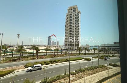 Apartment - 2 Bedrooms - 3 Bathrooms for rent in Seef Lusail - Lusail City - Lusail Apartment - 2 Bedrooms - 3 Bathrooms for rent in Seef Lusail - Lusail City - Lusail