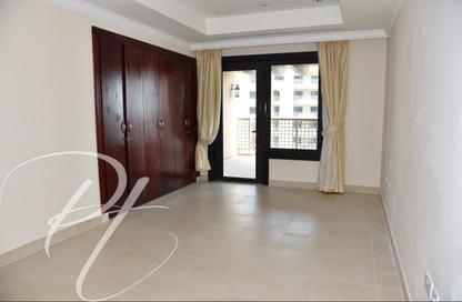 Apartment - 4 - 5 for rent in Tower 7 (Ferrari Tower) - Porto Arabia - The Pearl Island - Doha